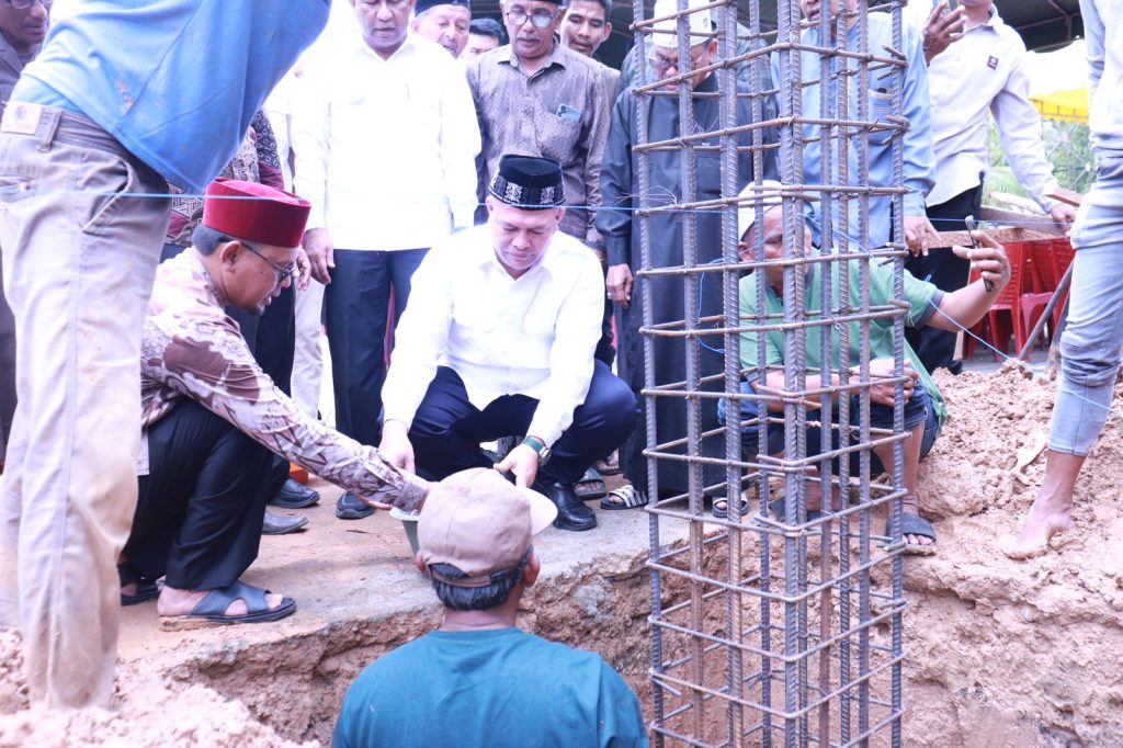 Peletakan Batu Pertama Masjid Babul Falah Blang Riek Kuta Makmur Aceh Utara